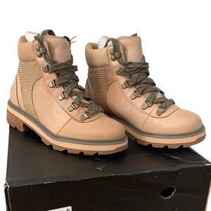 Sorel Lennox Hiker STKD Womens Sz 5.5 Tan Green Waterproof Hiking Boot